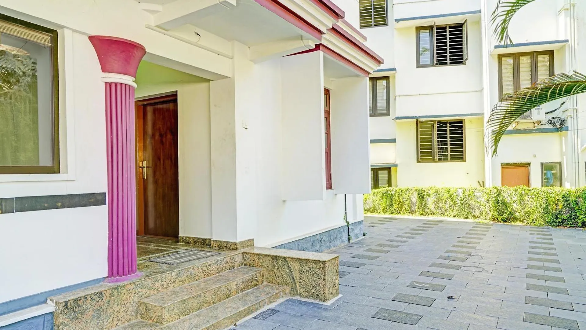 Hotel O Celestial Nest Inn Kochi 3*,