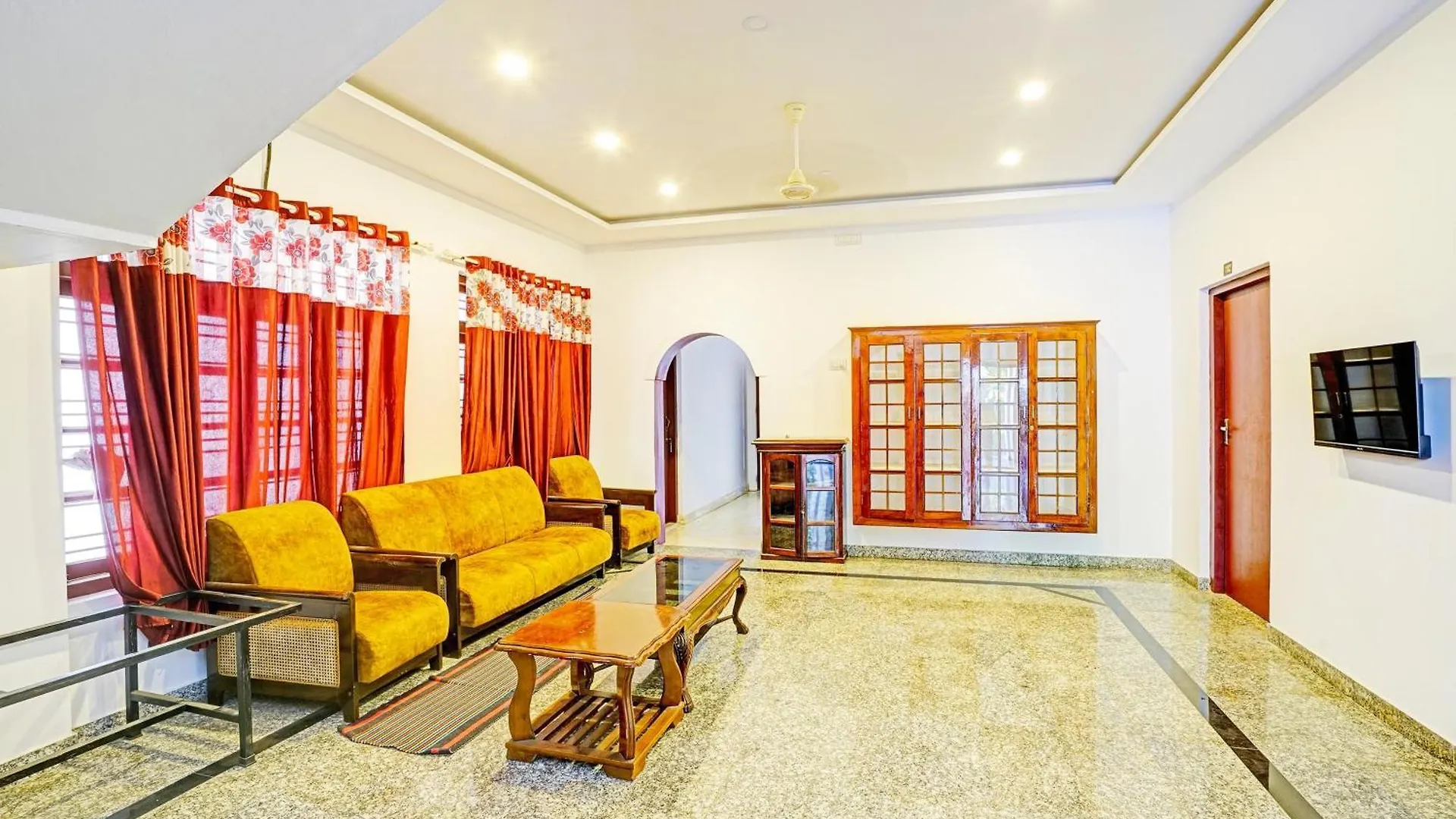 Hotel O Celestial Nest Inn Kochi 3*,  India